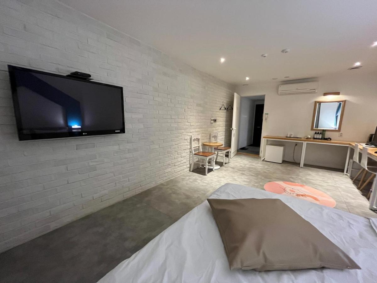 Kōyō Hotel Yaja Hwajeong Station מראה חיצוני תמונה